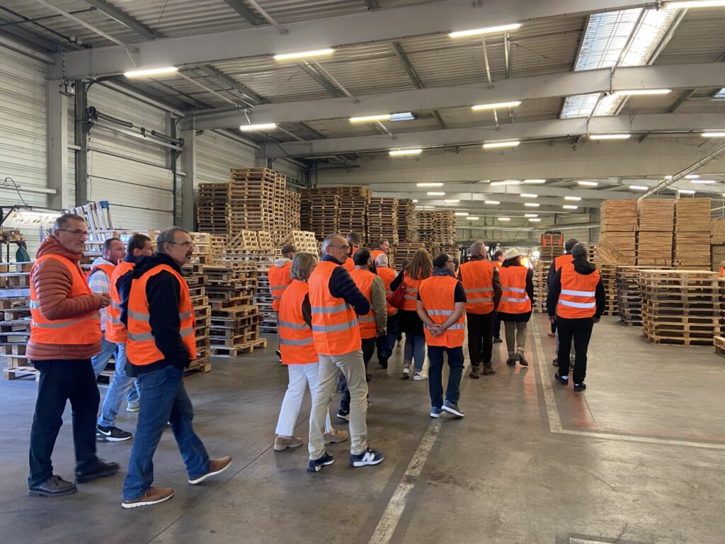 Visite de cour Burban Palettes - ARF Centre-Val de Loire