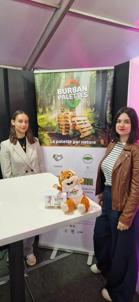 L'équipe RH de Burban Palettes au salon 2000 emplois 2000 sourires 2025