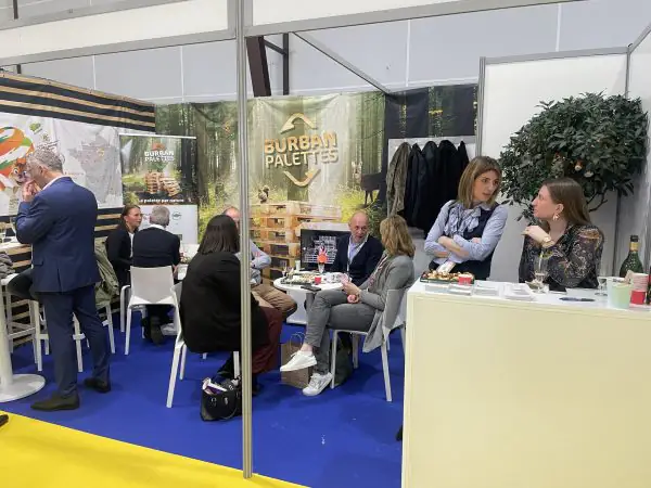 Les équipes commerciales de Burban Palettes au salon CFIA de Rennes 2026