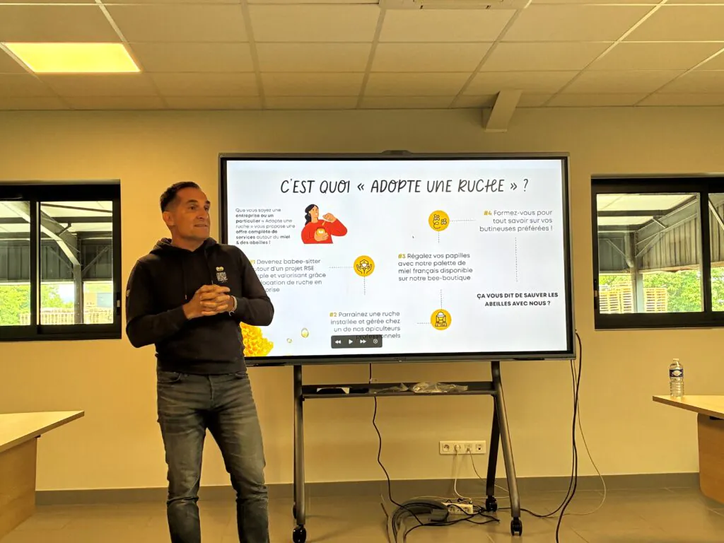 Conférence sur l'apiculture avec Adopte une Ruche 